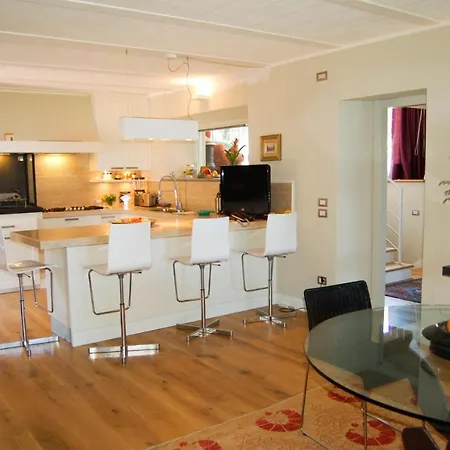 Sleeps 8 Pool Air Con Wifi Villa Paciano