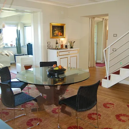 Villa Sleeps 8 Pool Air Con Wifi Paciano